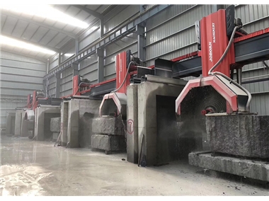 現(xiàn)場(chǎng)加工實(shí)景圖